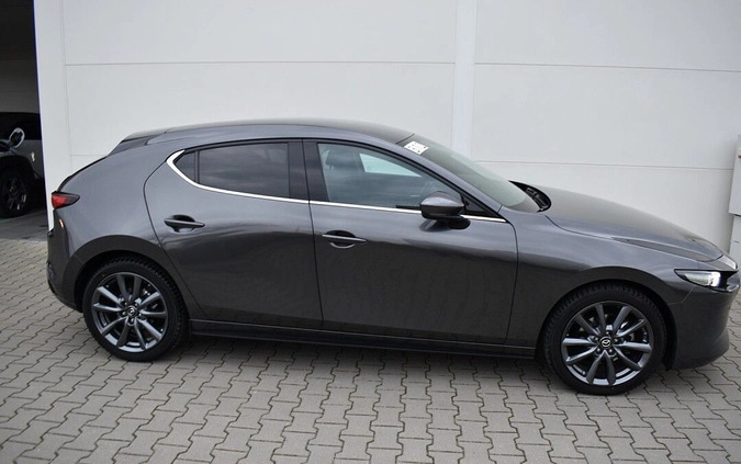 Mazda 3 cena 129999 przebieg: 20000, rok produkcji 2022 z Recz małe 92